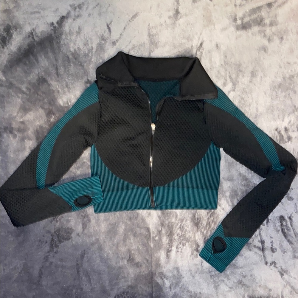 Black and Green crop workout zip up (Shego)